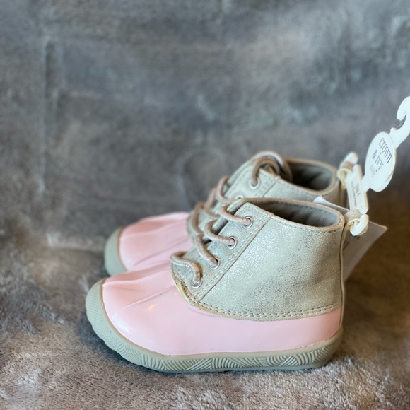 Crown and Ivy baby girl boots - Picture 7 of 9